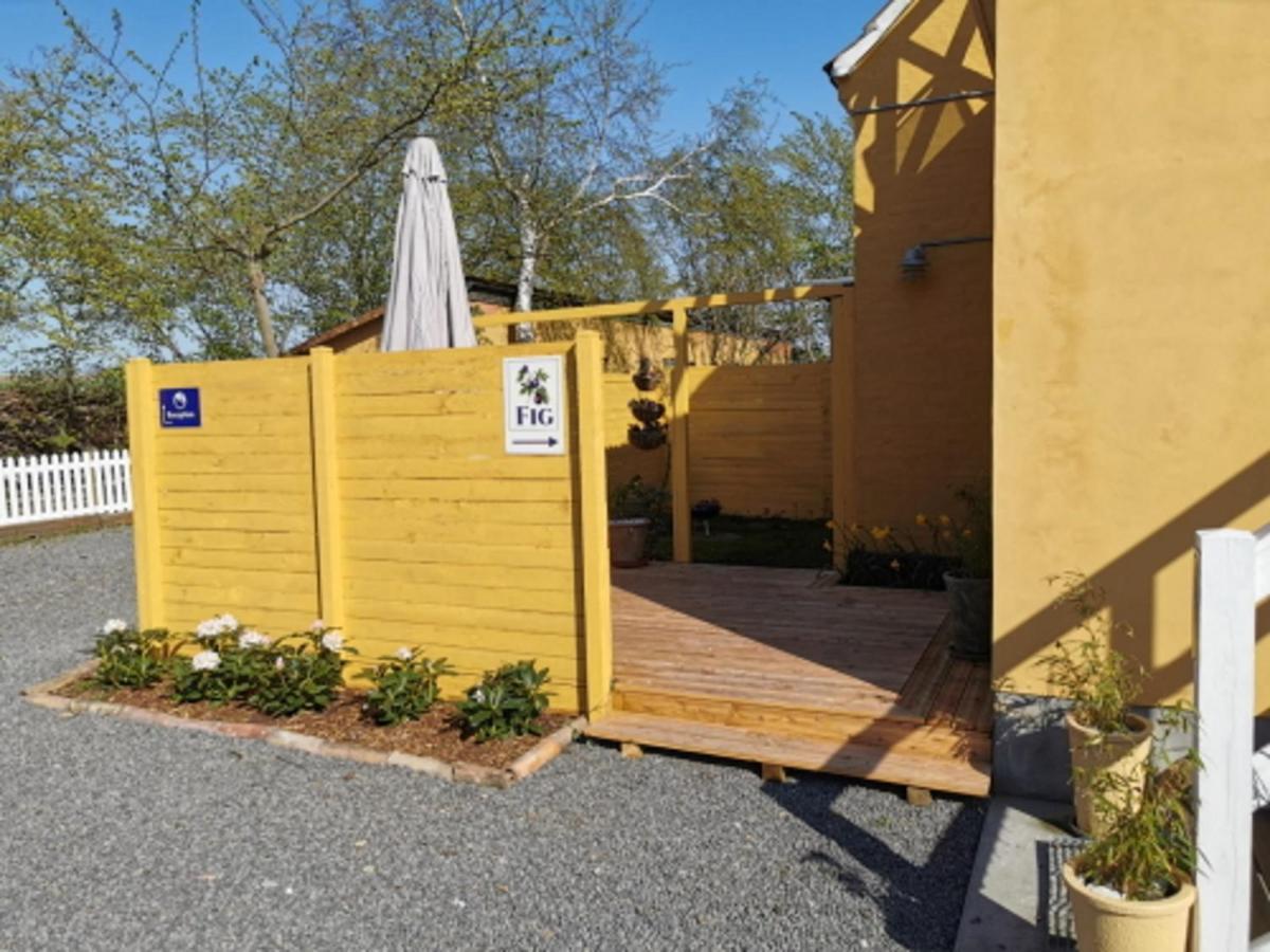The Fig Studio - "Den Gule Svane" Guest House - Near Ronne & Beach Exteriér fotografie