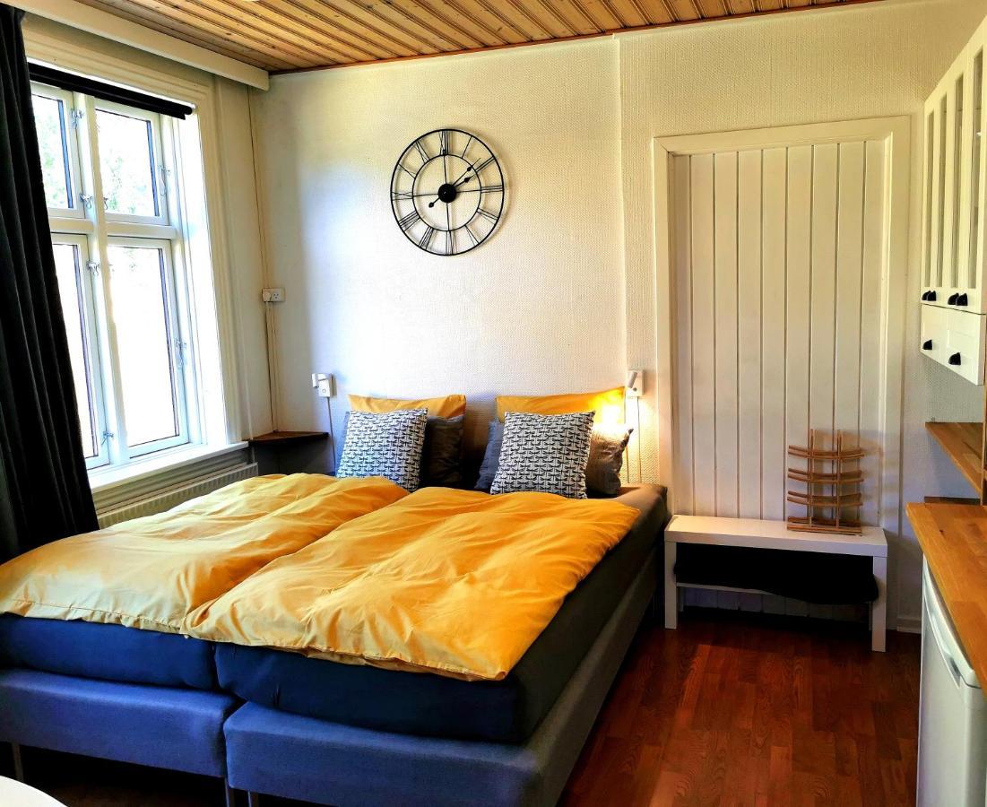The Fig Studio - "Den Gule Svane" Guest House - Near Ronne & Beach Exteriér fotografie