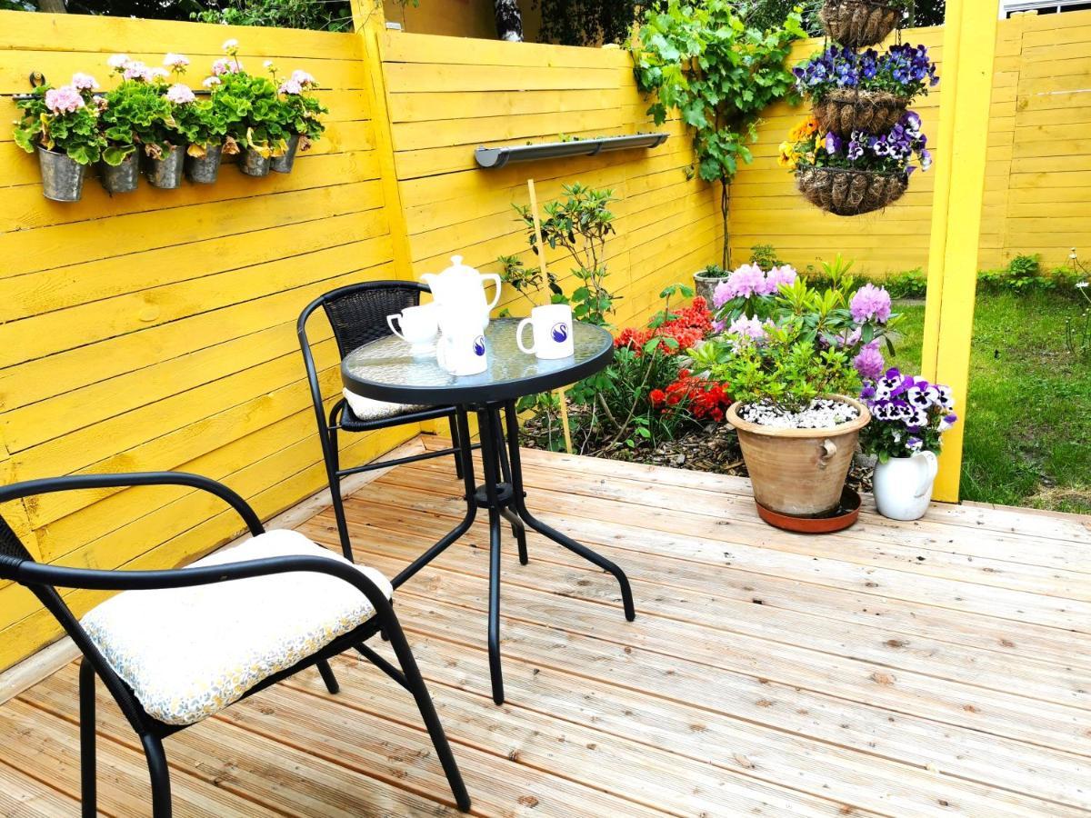 The Fig Studio - "Den Gule Svane" Guest House - Near Ronne & Beach Exteriér fotografie