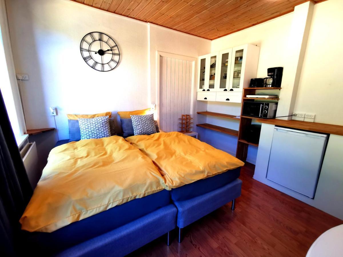 The Fig Studio - "Den Gule Svane" Guest House - Near Ronne & Beach Exteriér fotografie
