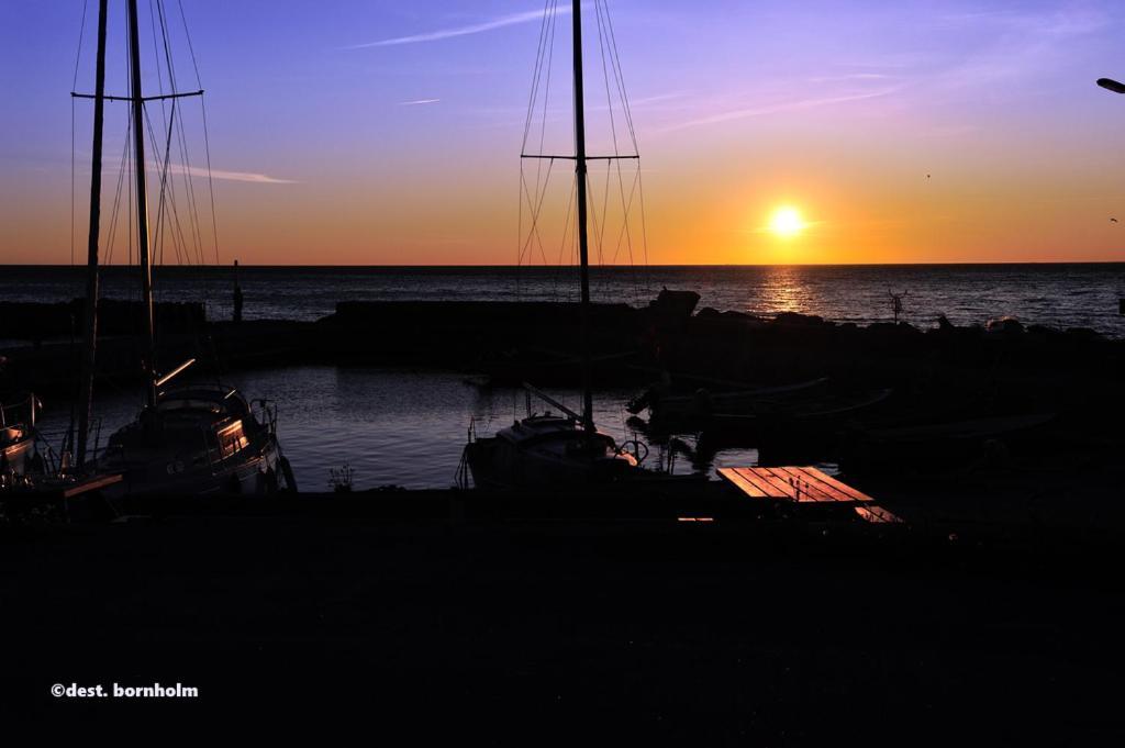 The Fig Studio - "Den Gule Svane" Guest House - Near Ronne & Beach Exteriér fotografie