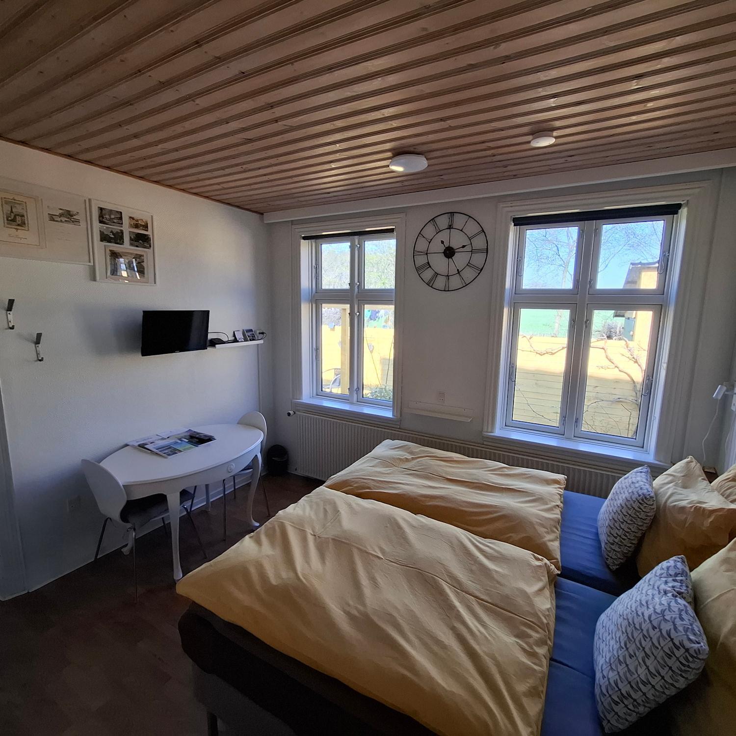 The Fig Studio - "Den Gule Svane" Guest House - Near Ronne & Beach Exteriér fotografie